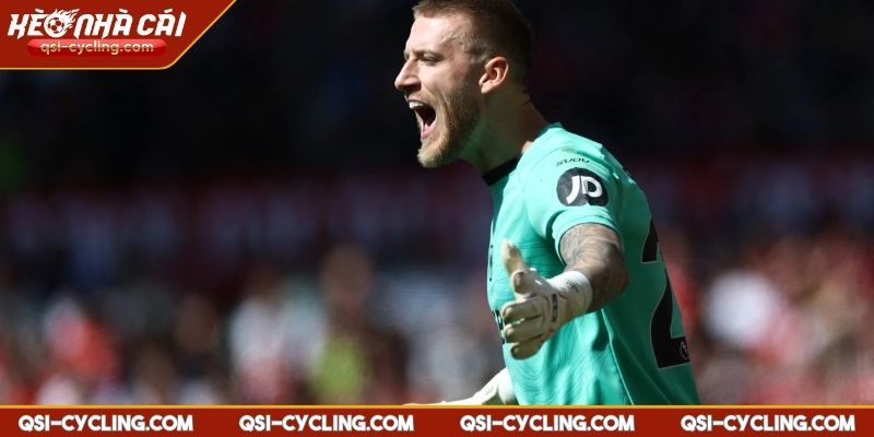 Mu "Lạc Trôi" Trên Sân Nhà, Thua Wolves 0-1 Phân Tích Sâu Sắc 2 Người gác đền vững chãi sự xuất sắc của thủ môn dự bị Wolves