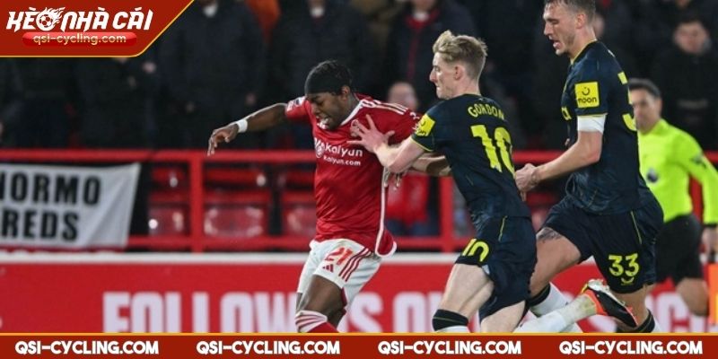 Tottenham Xem Xét Sa Thải HLV Ange Postecoglou Nguy Cơ Và Cơ Hội 3 Sự ra đi của Scott Munn dấu chấm hết cho Postecoglou