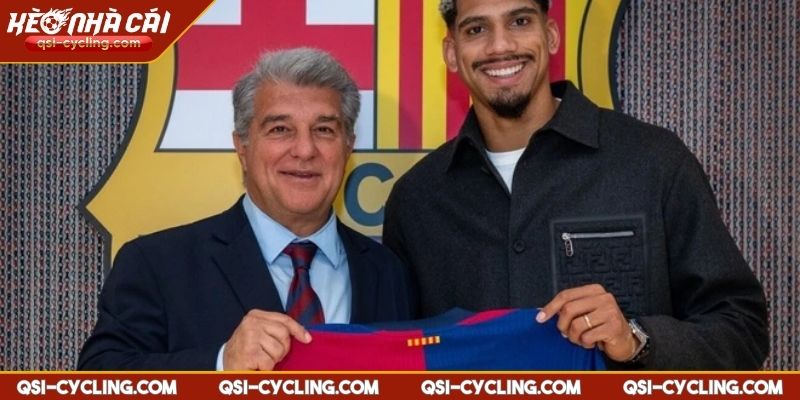 Ronald Araujo: Tâm điểm của cuộc chiến chuyển nhượng giữa Barcelona và Bayern Munich 3 Yếu tố quyết định trong thương vụ này sẽ là quyết định của chính Araujo